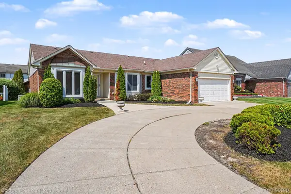 2585 Tiverton Drive, SterlingHeights, MI 48310