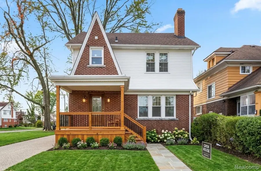 2261 Lawrence Street, Detroit, MI 48206 - #2