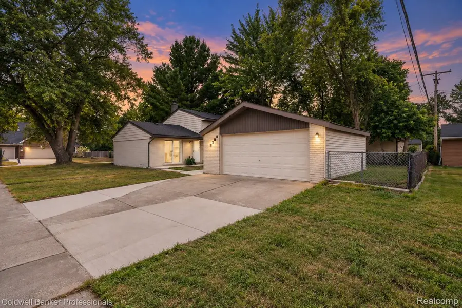 18300 Melvin Street, Livonia, MI 48152 - #2
