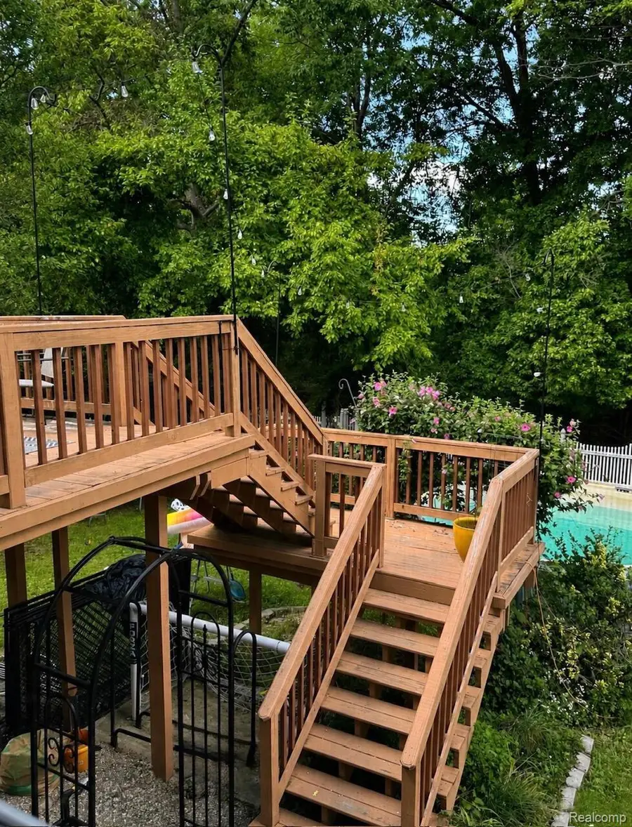 30128 Apple Grove Way, Flat Rock, MI 48134 - #3