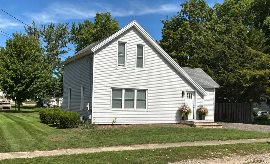 117 South Street, Ovid, MI 48866 - #2