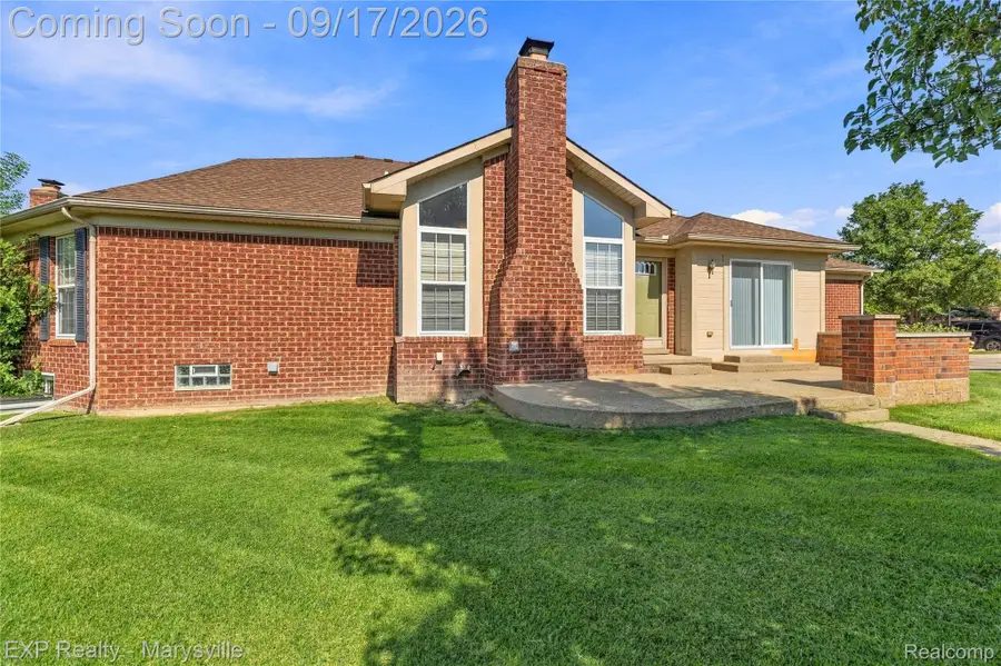 30567 Beatrice Court, Chesterfield, MI 48051 - #2