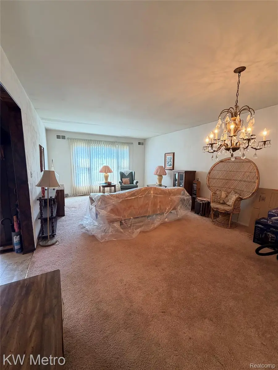 16094 Harden Circle, Southfield, MI 48075 - #2