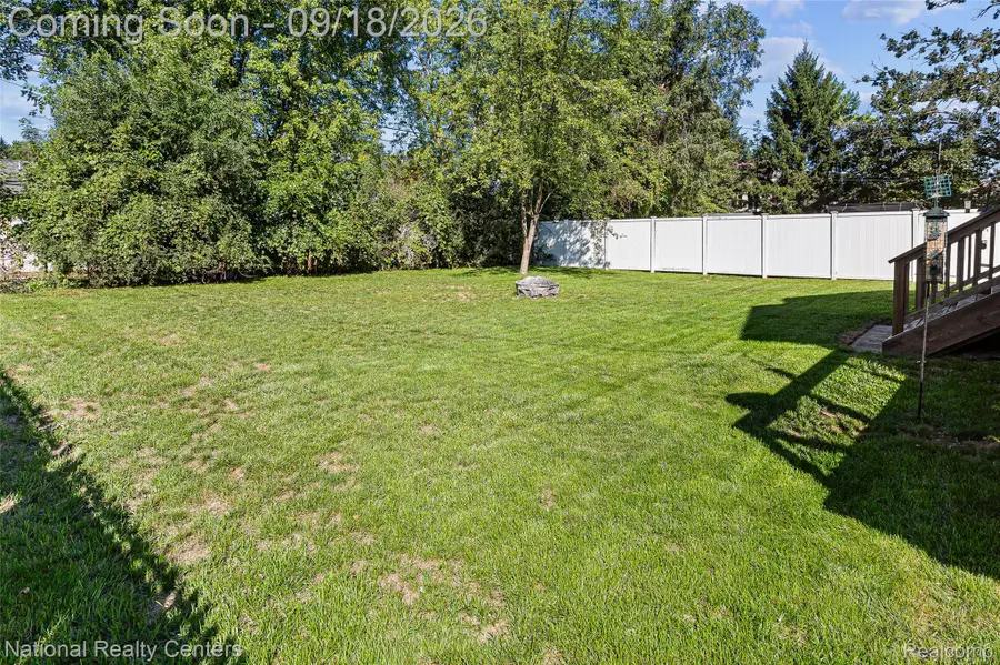 2414 Harrison Avenue, Rochester Hills, MI 48307 - #3