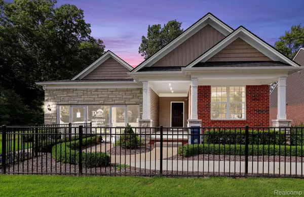 49420 Mapleton, Canton, MI 48188