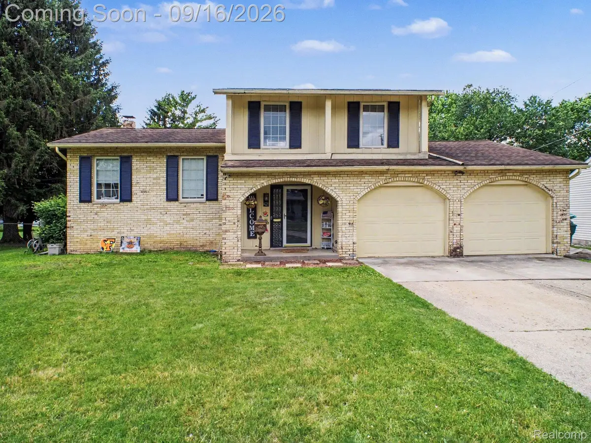 428 Carrie Drive, Flushing, MI 48433 - #1