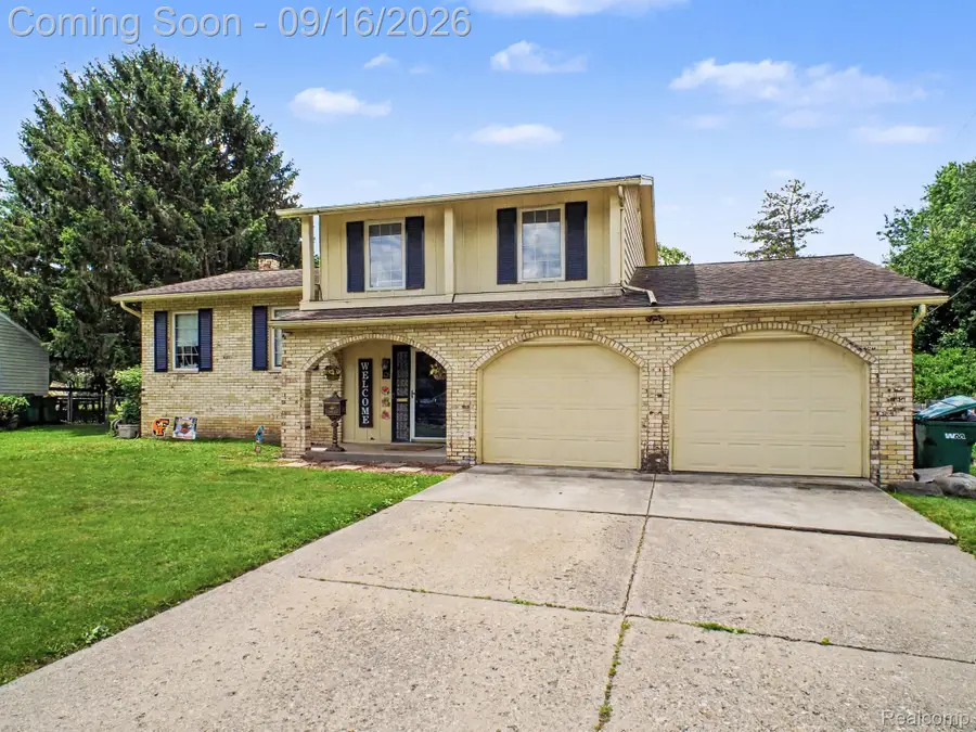 428 Carrie Drive, Flushing, MI 48433 - #3