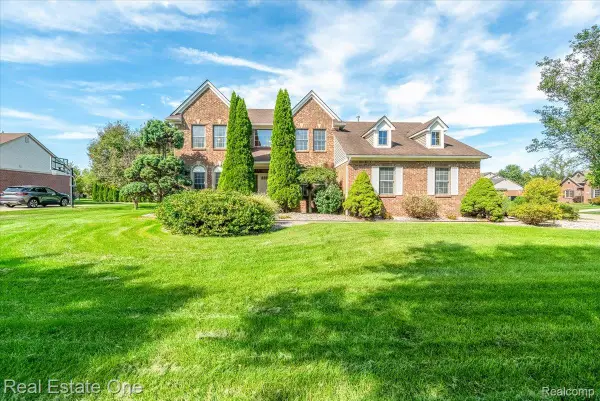 47820 Candace Lane, Canton, MI 48187