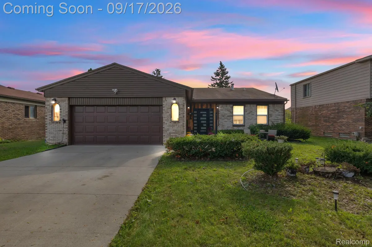 200 Rosemary Street, Dearborn Heights, MI 48127 - #1