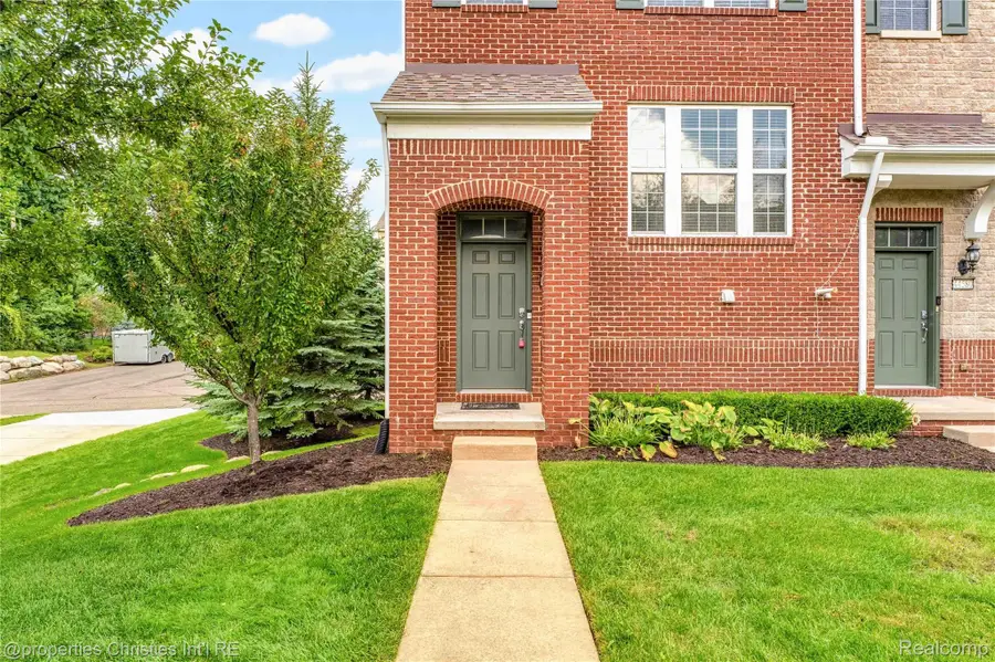 44578 Ellery Lane, Novi, MI 48377 - #2