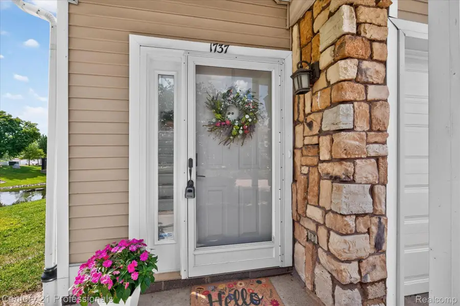 1737 Coburn Court, Pittsfield, MI 48108 - #3