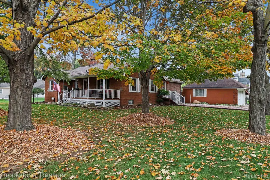 2416 Cromie Drive, Warren, MI 48092 - #3