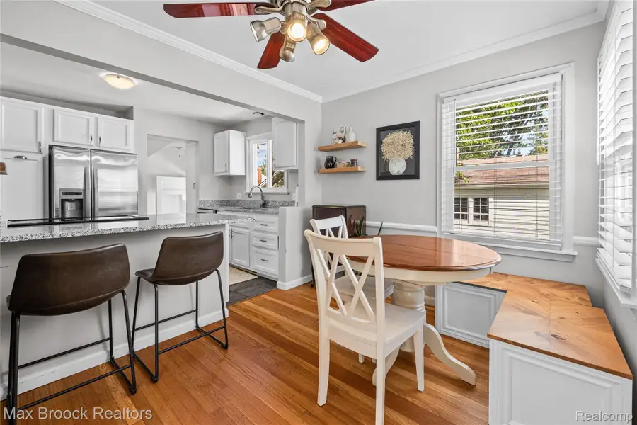 1850 Columbia Road, Berkley, MI 48072 - #2