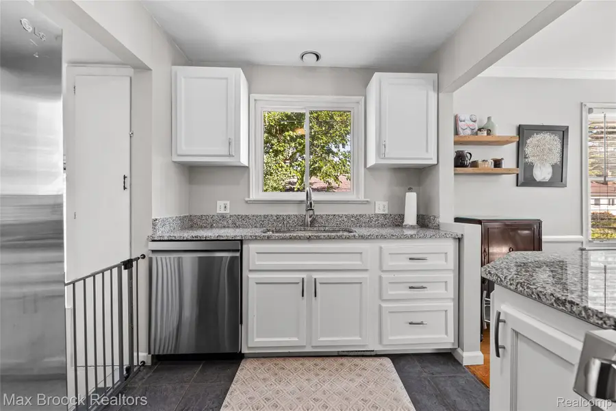 1850 Columbia Road, Berkley, MI 48072 - #3