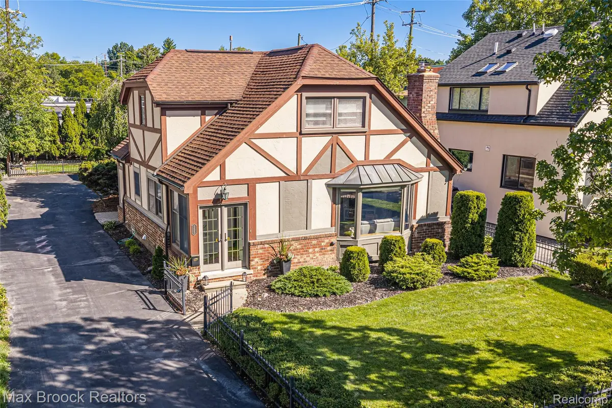 955 Forest Avenue, Birmingham, MI 48009 - #1