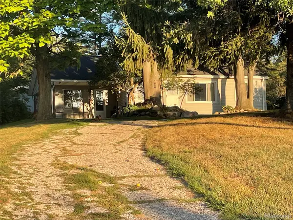 855 N Van Dyke Road N, ImlayCity, MI 48444