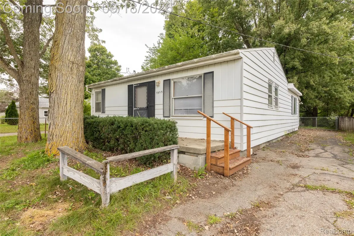 7555 Ore Lake Road, Brighton, MI 48116 - #1