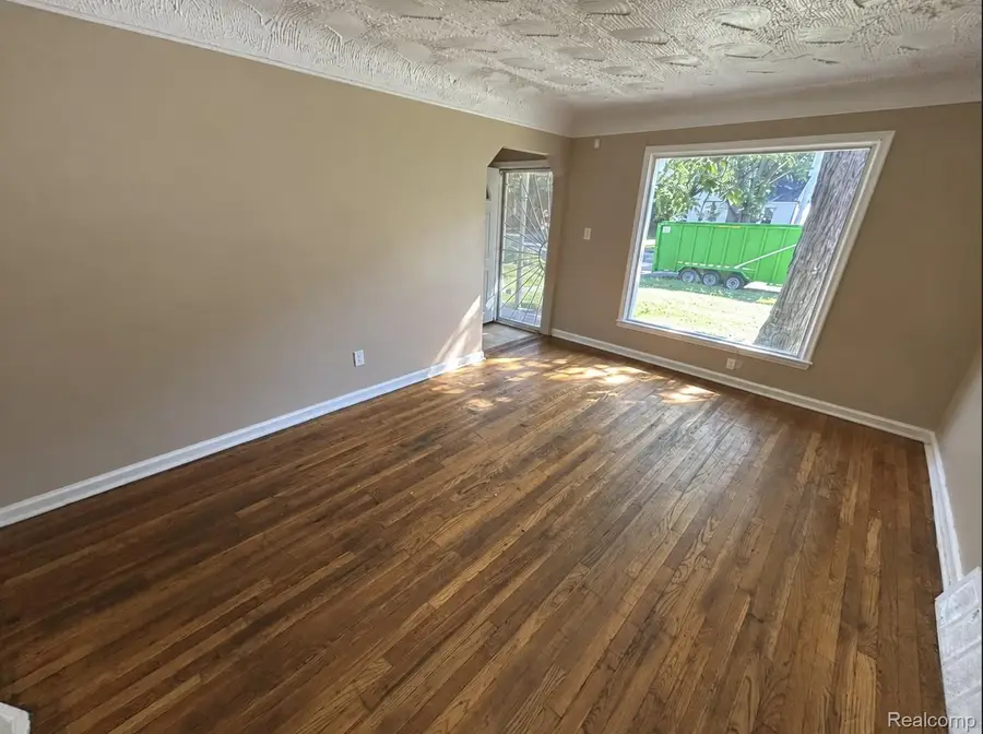 9381 Fielding Street, Detroit, MI 48228 - #2