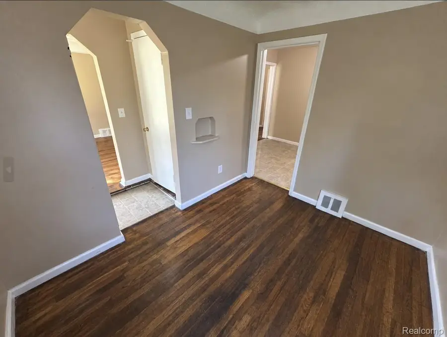 9381 Fielding Street, Detroit, MI 48228 - #3