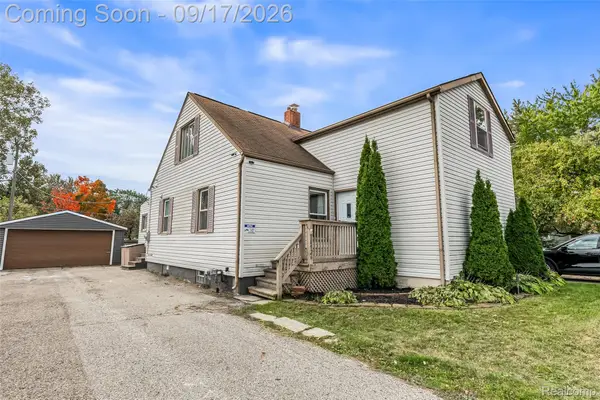 14926 E 10 Mile Road, Warren, MI 48089
