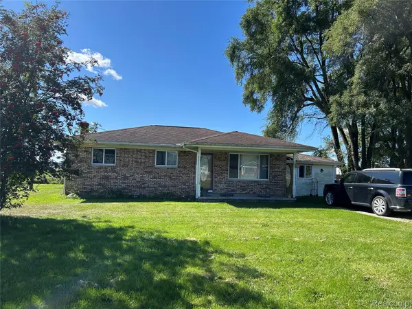 16401 Almont Road, Allenton, MI 48002