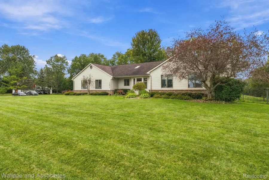 17076 27 Mile Road, Ray, MI 48096 - #3