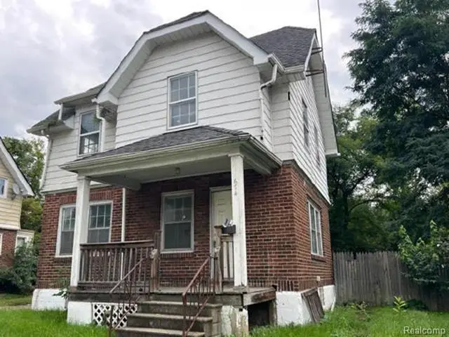 674 N Perry Street, Pontiac, MI 48342 - #2