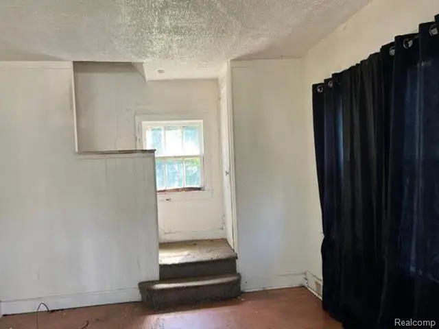 674 N Perry Street, Pontiac, MI 48342 - #3