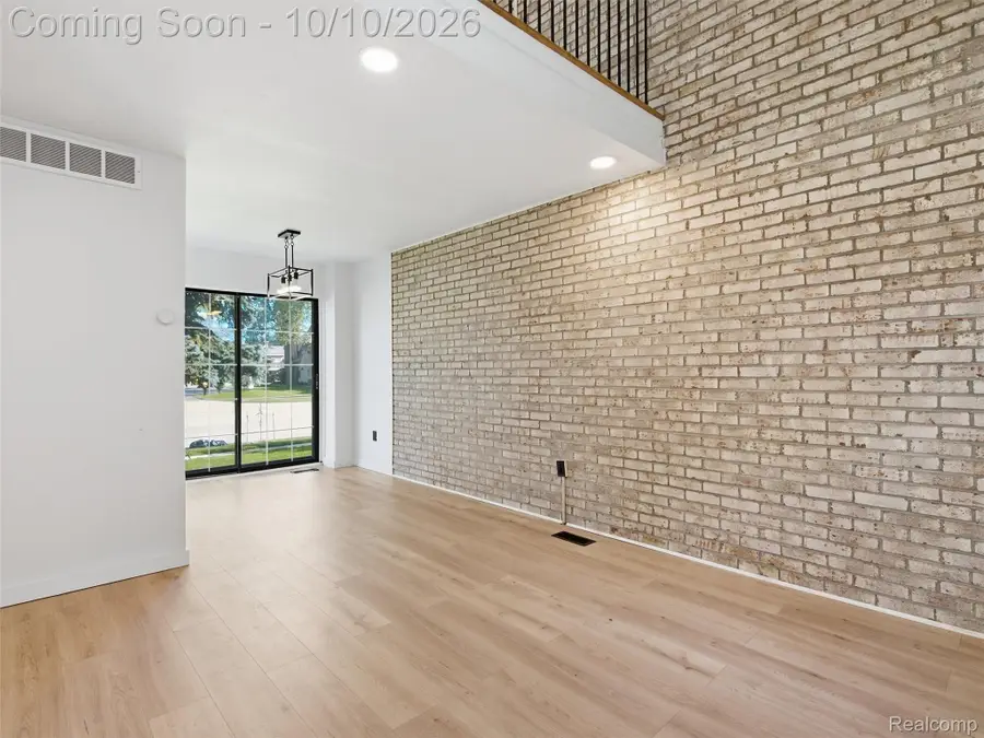 5005 Crooks Road #37, Royal Oak, MI 48073 - #2