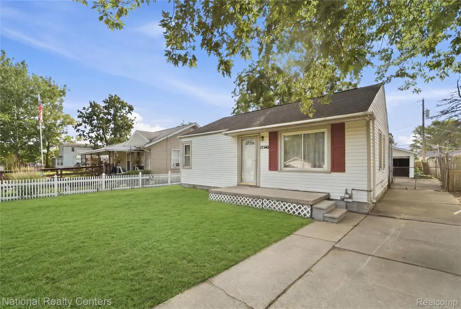 15340 Drysdale Street, Southgate, MI 48195 - #2