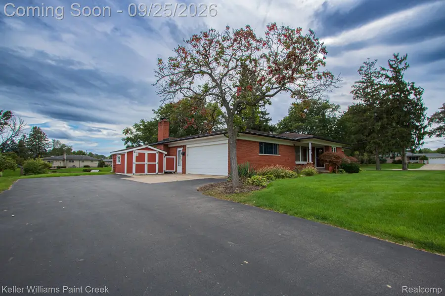 5030 Stellar Road, Shelby, MI 48316 - #2