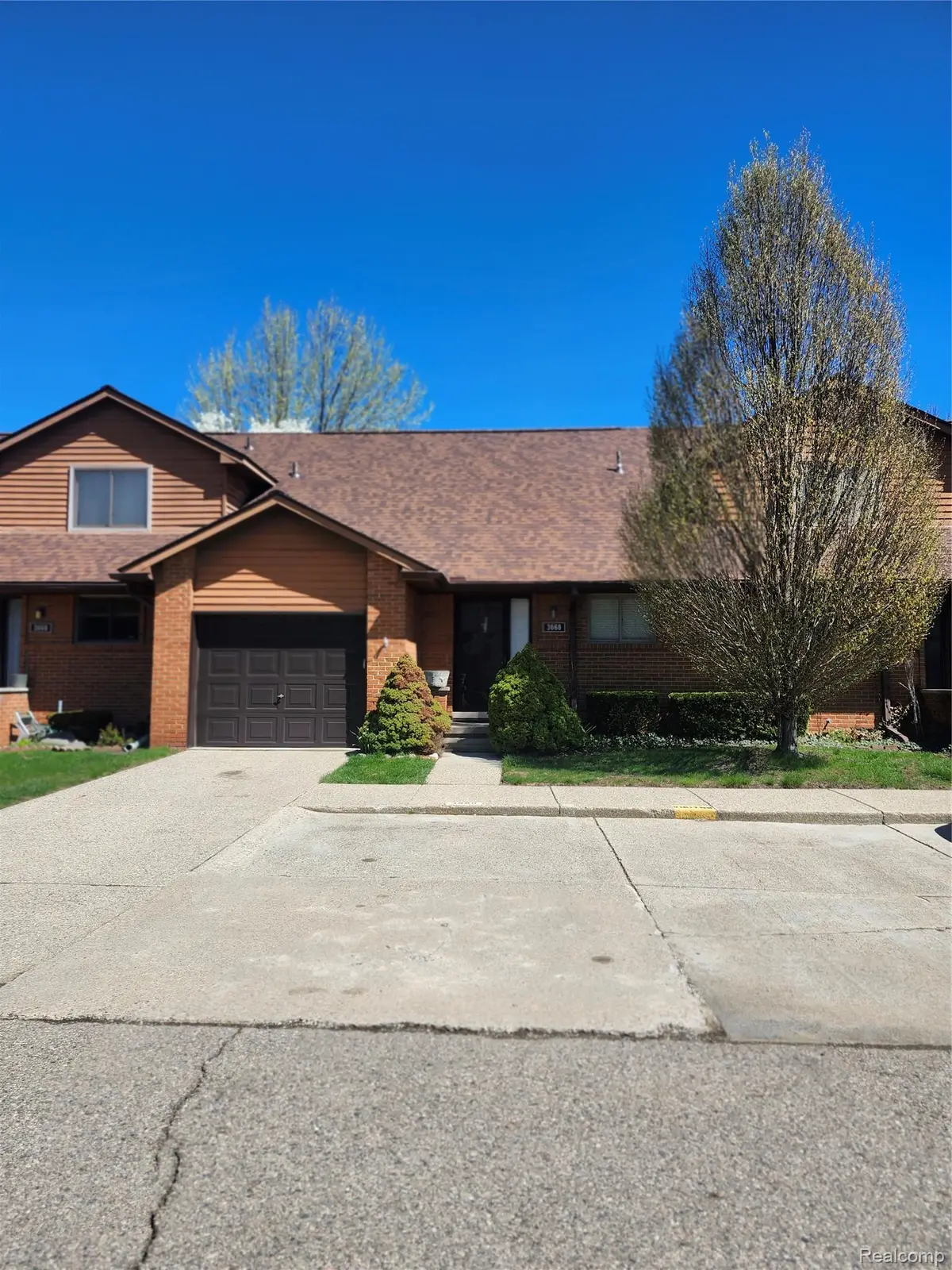 3668 Old Creek Road, Troy, MI 48084 - #1