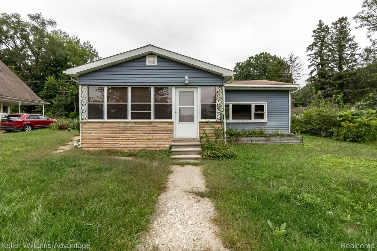 2642 Lakeridge, Wixom, MI 48393 - #1