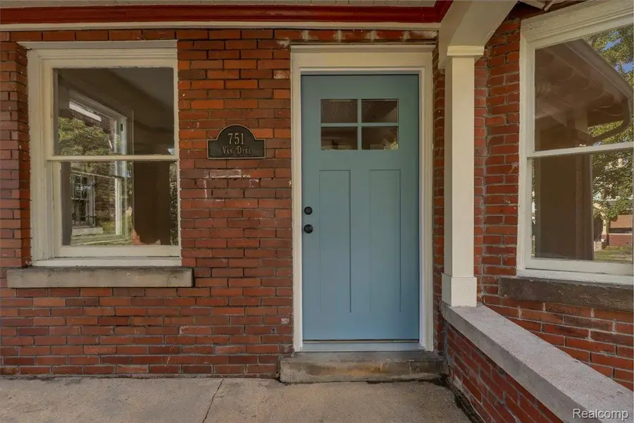 751 Van Dyke Street, Detroit, MI 48214 - #3