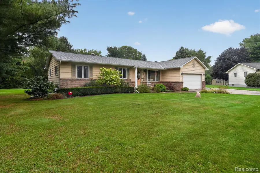 4484 Stacy Court, Clio, MI 48420 - #2