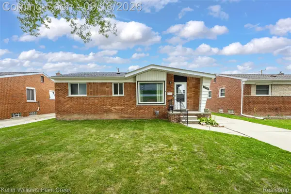 29237 Boston Street, StClairShores, MI 48081