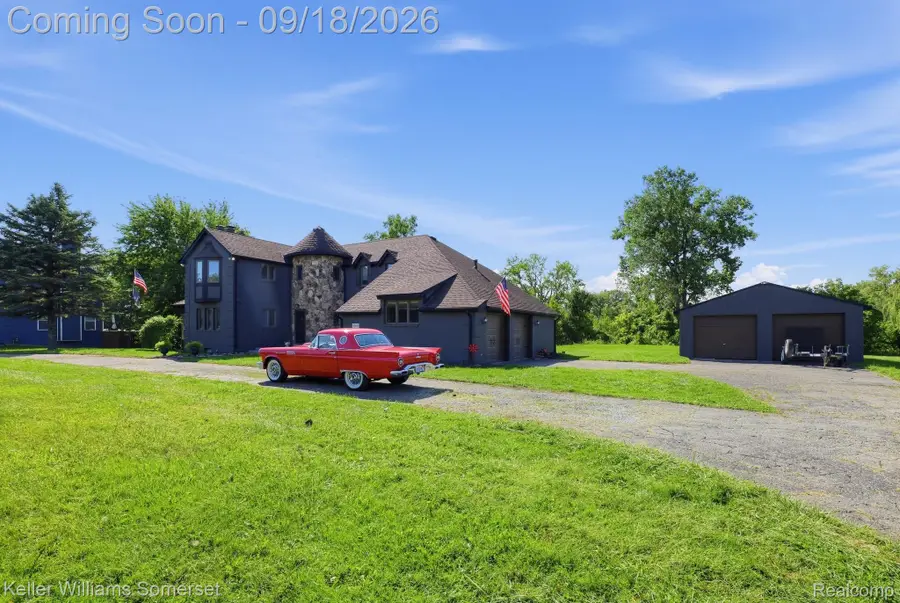52401 Baker Road, Chesterfield, MI 48047 - #2
