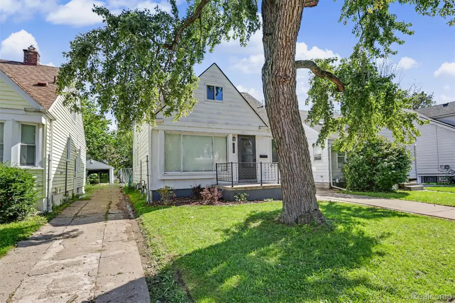 6436 Grandville Avenue, Detroit, MI 48228 - #3