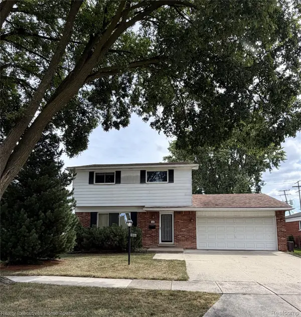 31648 Edgeworth Drive, MadisonHeights, MI 48071