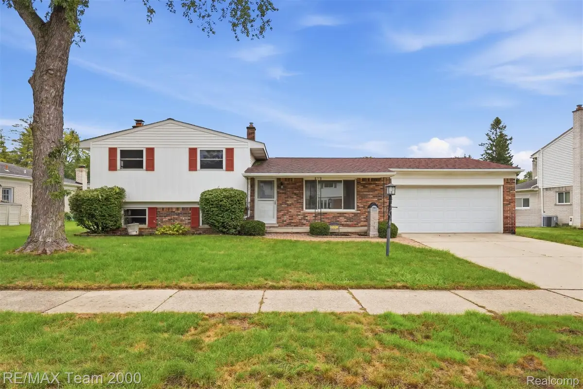 35512 Southampton Street, Livonia, MI 48154 - #1