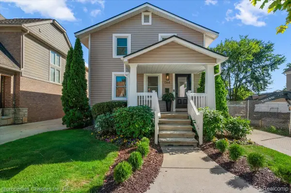 1364 Humphrey Avenue, Birmingham, MI 48009