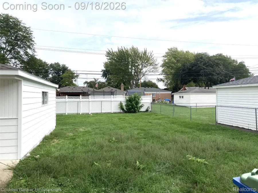 30144 Roan Drive, Warren, MI 48093 - #3