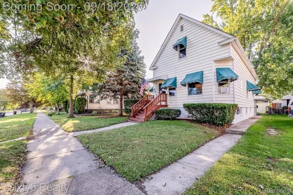 447 Walnut Street, Wyandotte, MI 48192
