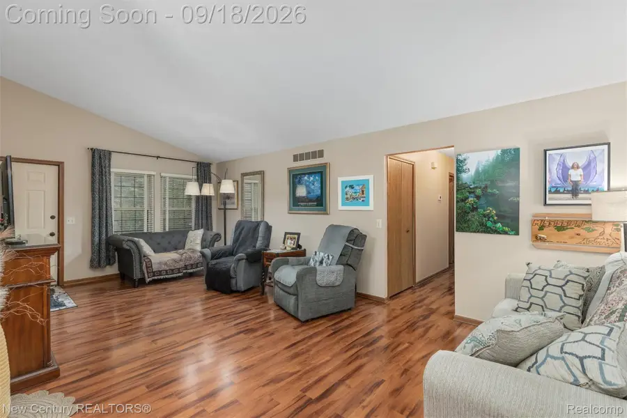 7746 Oakland Place, Waterford, MI 48327 - #3