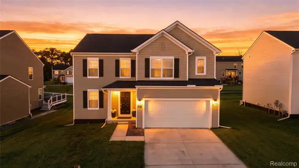 249 Saddleback Court, WhiteLake, MI 48386