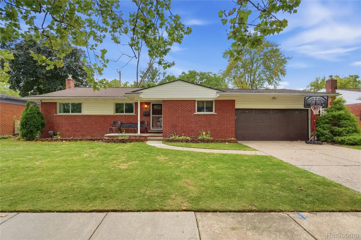 29103 Barkley Street, Livonia, MI 48154 - #1