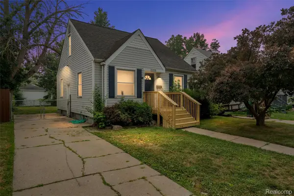22506 Tuscany Avenue, Eastpointe, MI 48021