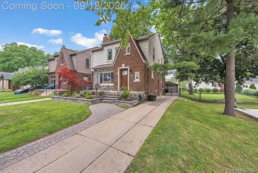 23118 Beech Street, Dearborn, MI 48124 - #2