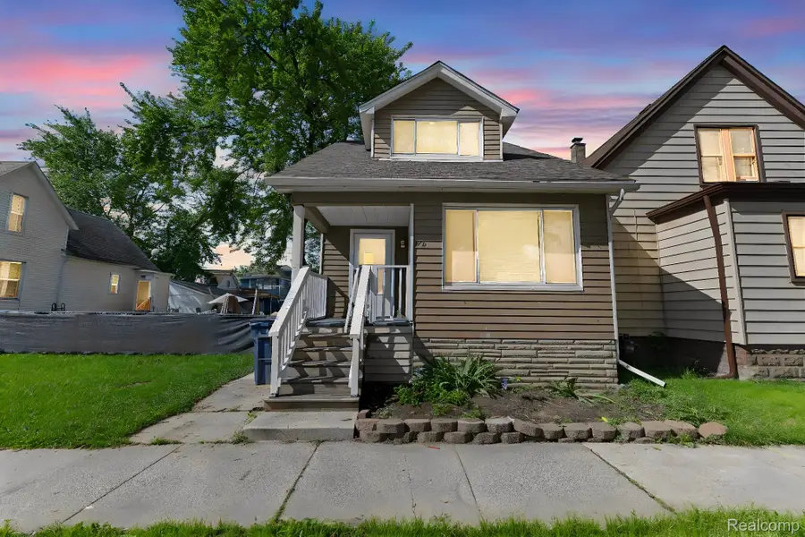 74 Pine Street, River Rouge, MI 48218 - #2