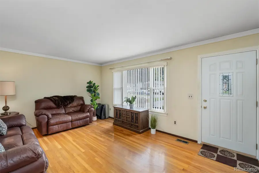 19462 Brandt Street, Roseville, MI 48066 - #2
